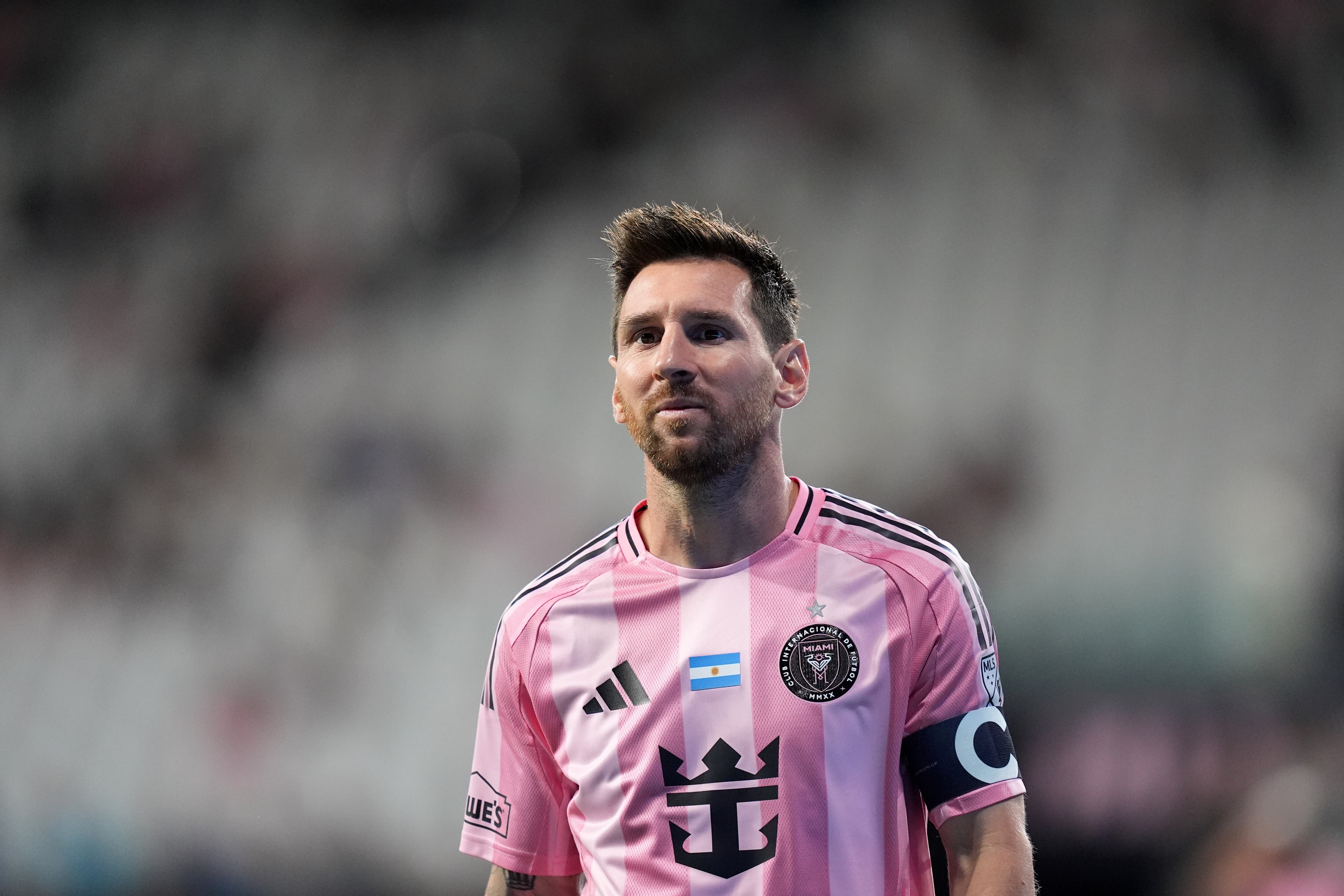 Alarmas encendidas por lesión de Messi. (AP)