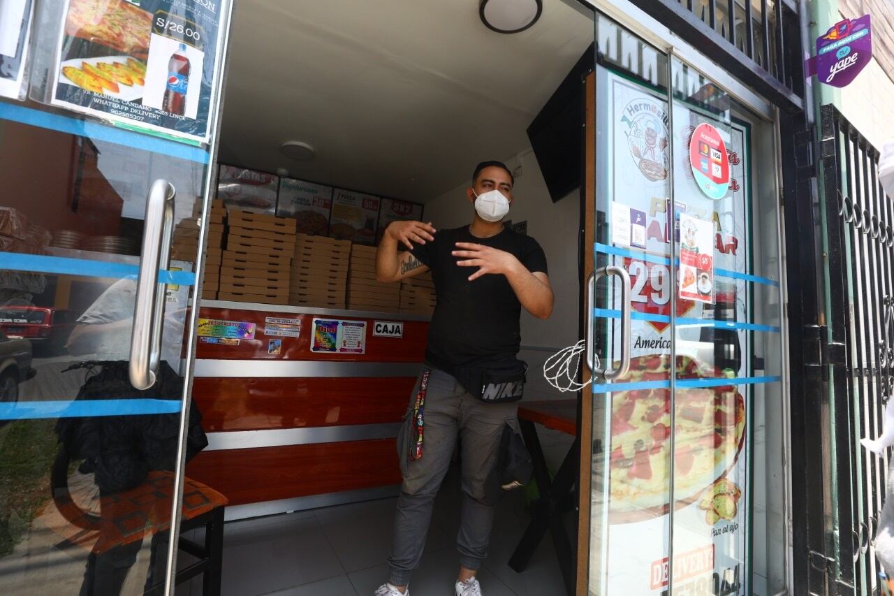 Delincuentes han robado cuatro veces en la pizzería 'Hermosilla' de Lince. | Foto: Gonzalo Córdova