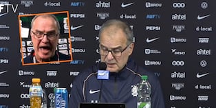Marcelo Bielsa se pronunció sobre controvertido episodio tras el Uruguay vs. España. (Captura YouTube)