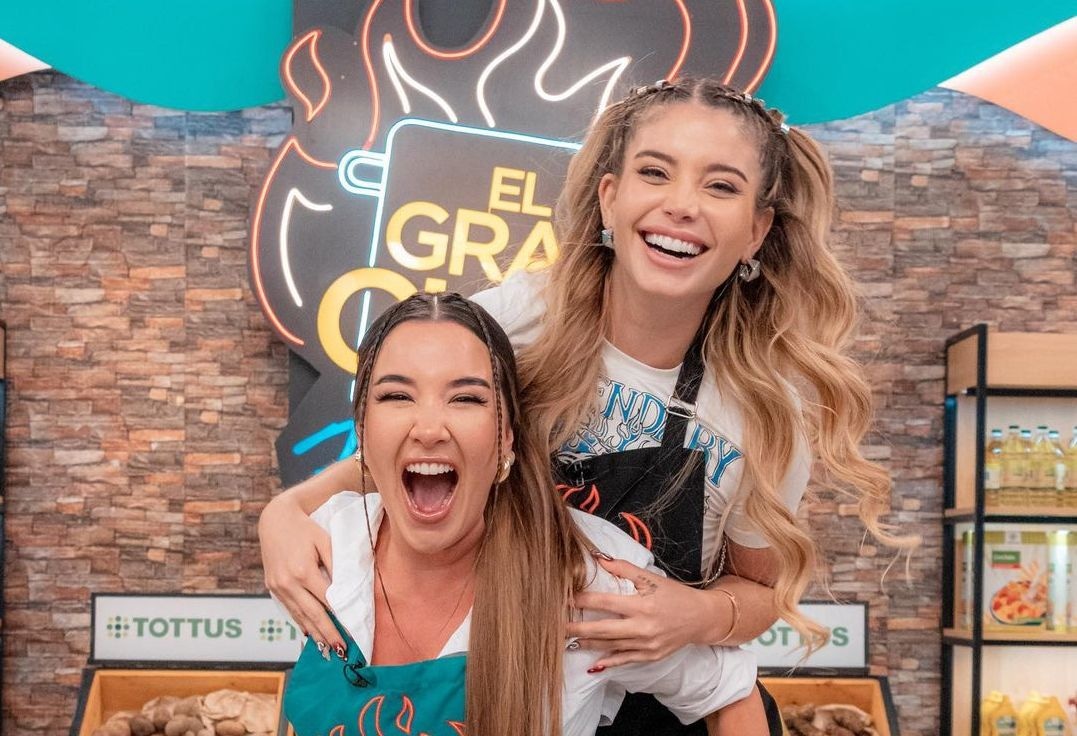 Flavia Laos y Ale Fuller juntas en El Gran Chef Famosos (@elgrancheffamosos.tv)