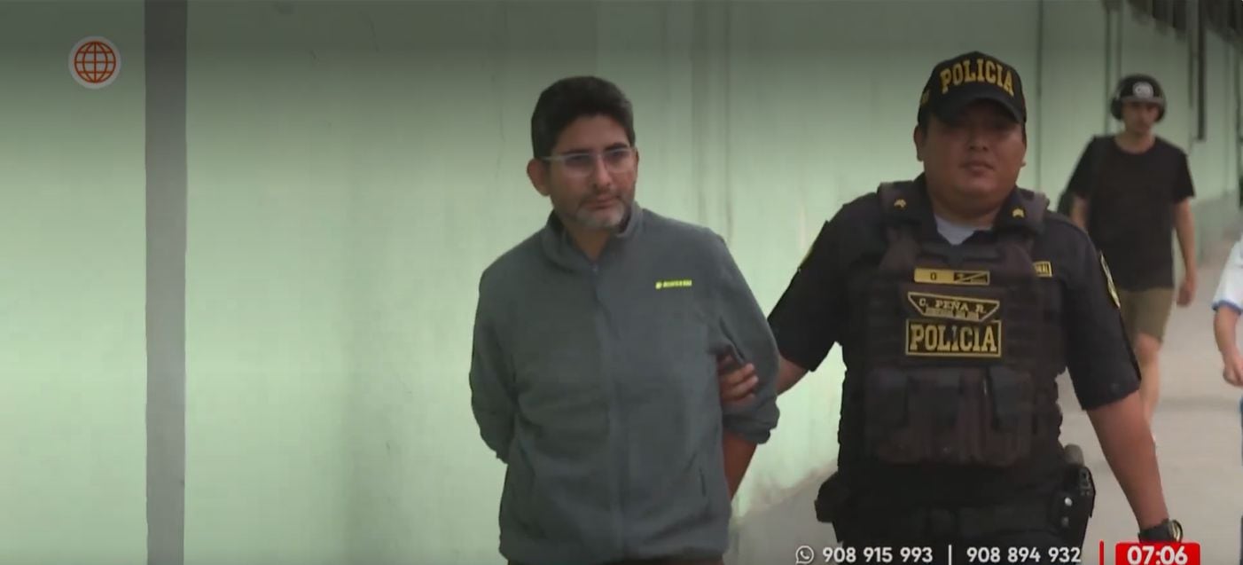Julio Venero Farfán se presentó ante la Policía Nacional del Perú y quedó detenido en la dependencia policial.
