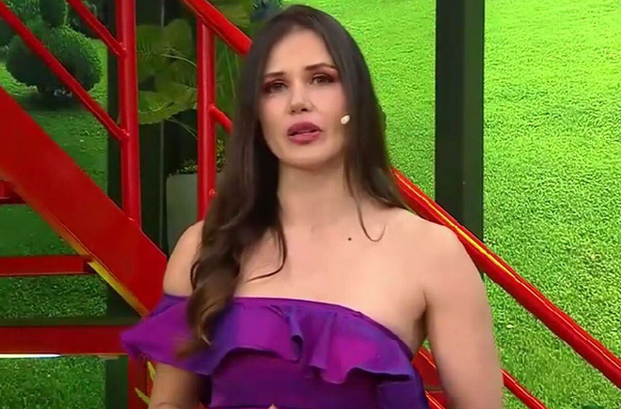 Maju Mantilla se despide entre lágrimas de ‘Arriba mi gente’ tras polémica en su contra. (Foto: Captura de Latina)