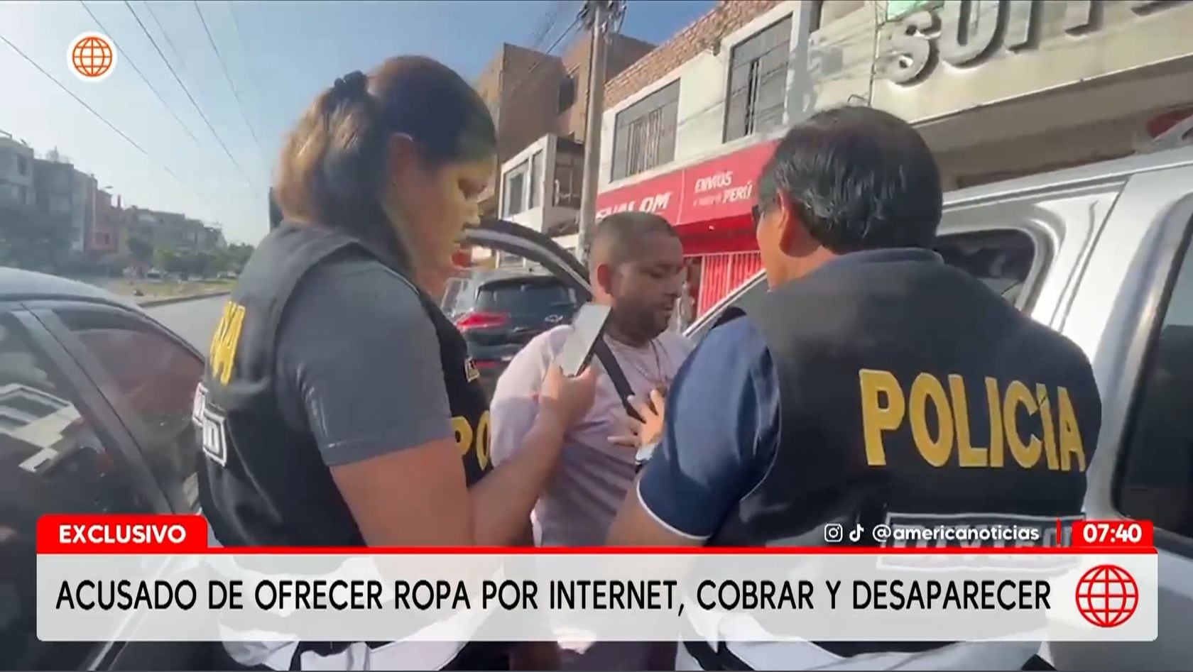 La Policía capturó en San Martín de Porres a Junior Castillo Sánchez, acusado de ofrecer ropa femenina por Facebook. Foto: América noticias