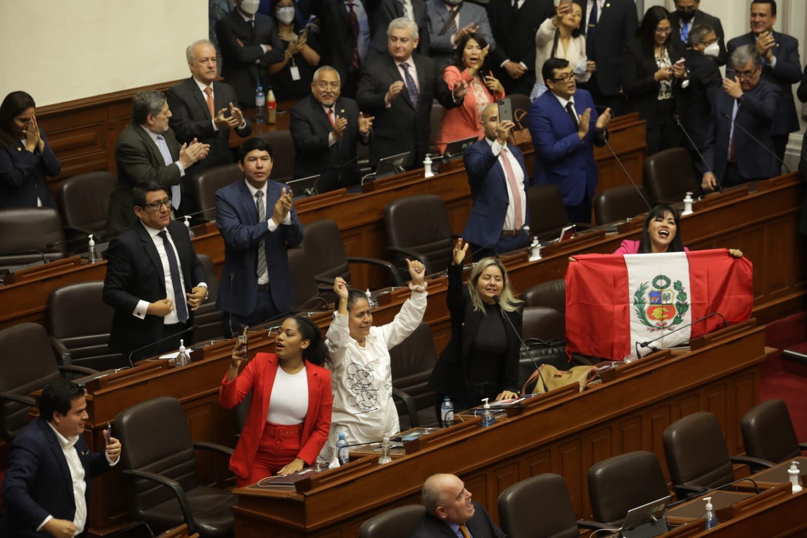 Vacancia de Pedro Castillo se aprobó por 101 votos de parlamentarios de 13 bancadas. (Foto: Britanie Arroyo. / @photo.gec)