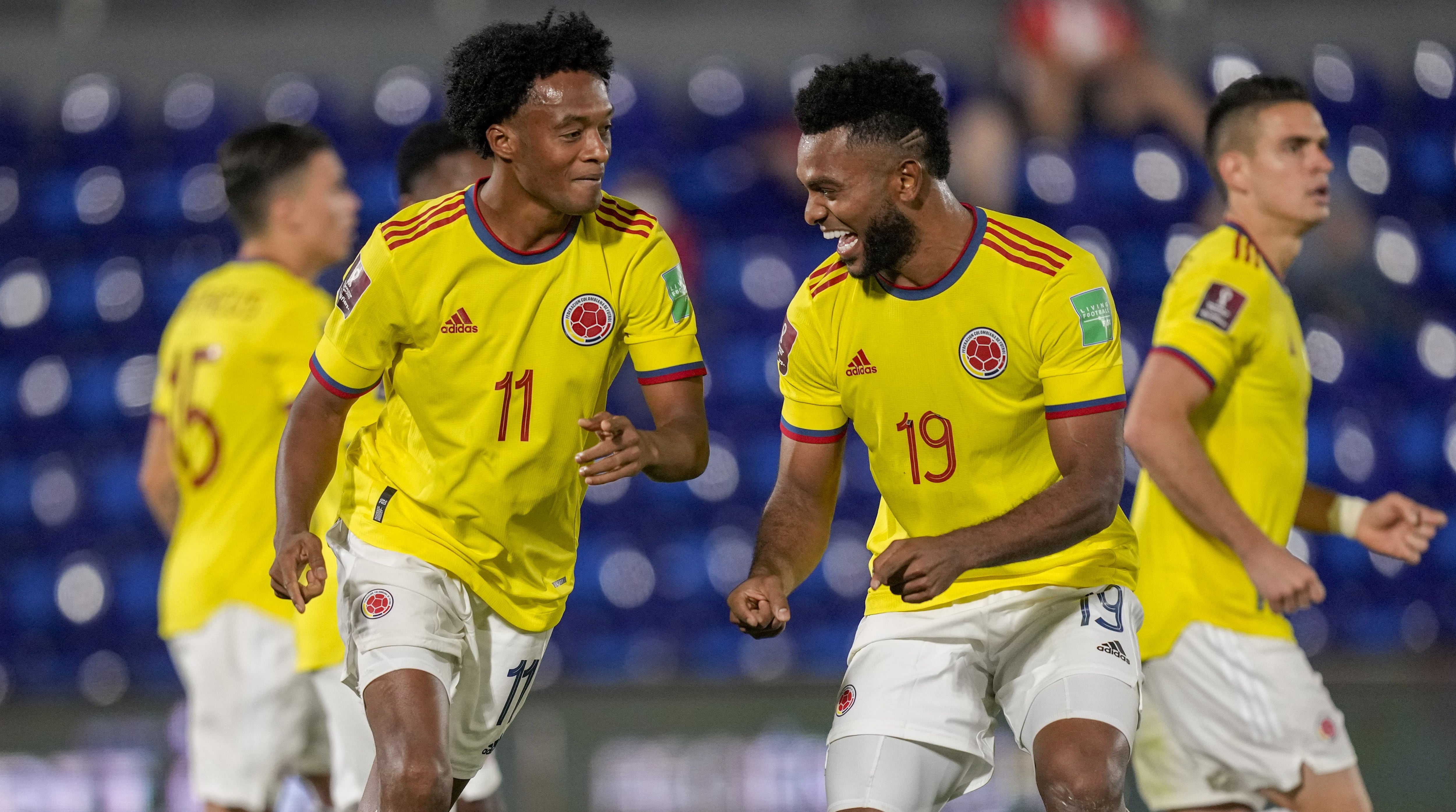 El cuadro cafetero viene de caer 1-0 en su visita al ya clasificado Brasil, un resultado que los sacó transitoriamente del grupo de cuatro clasificados directos. (AP Photo/Jorge Saenz)