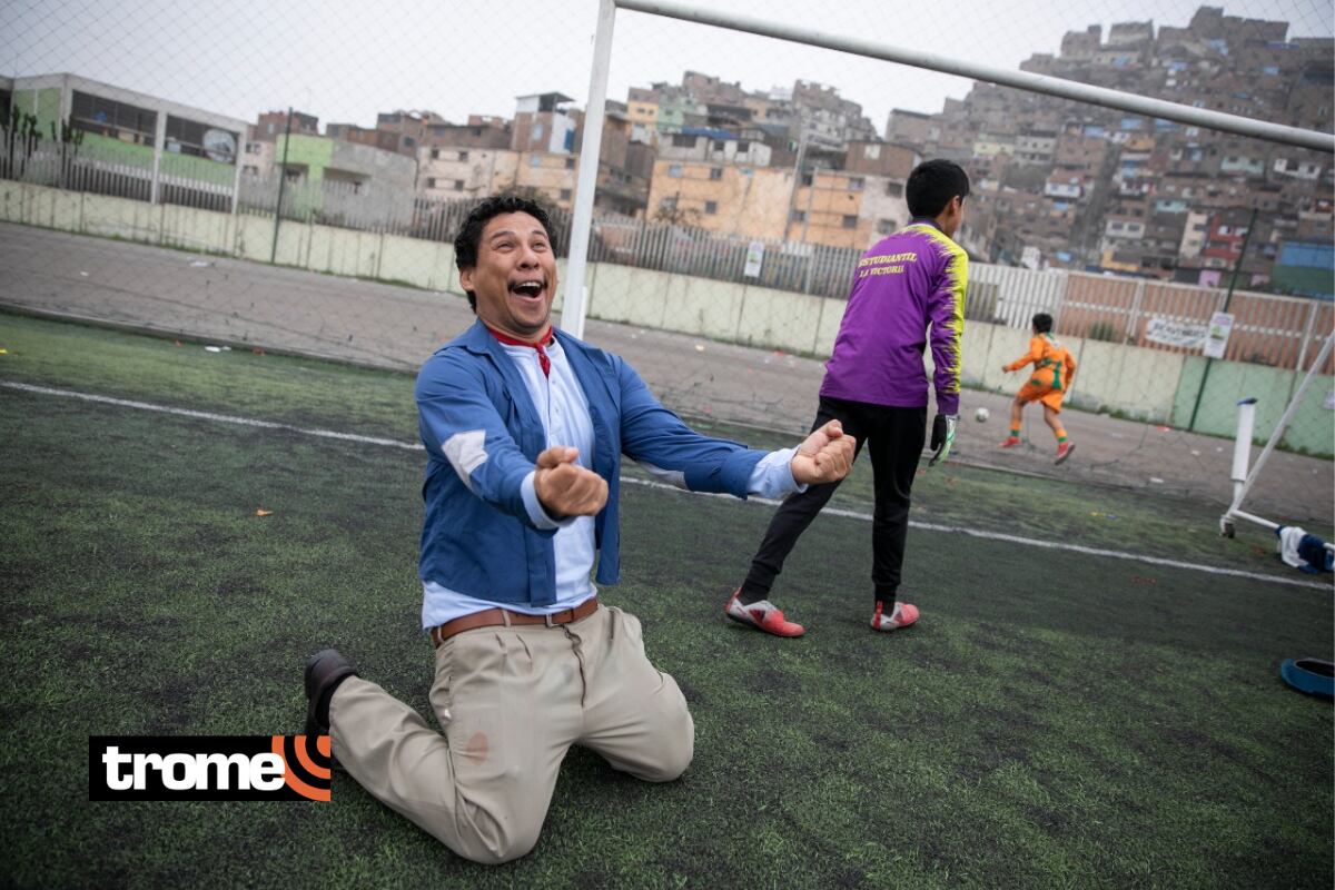 Pisqueño imita a 'Cantinflas'. Foto: Julio Reaño