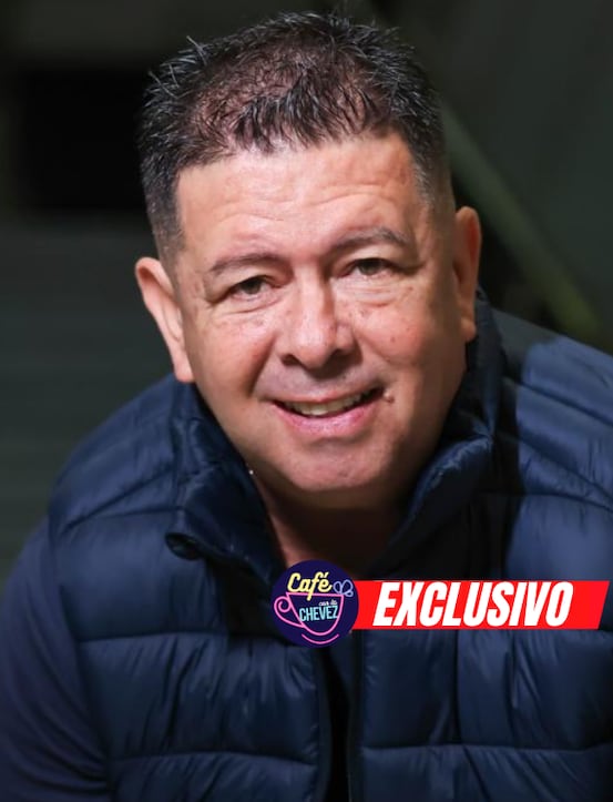 Puchungo Yáñez en el Café con la Chevez