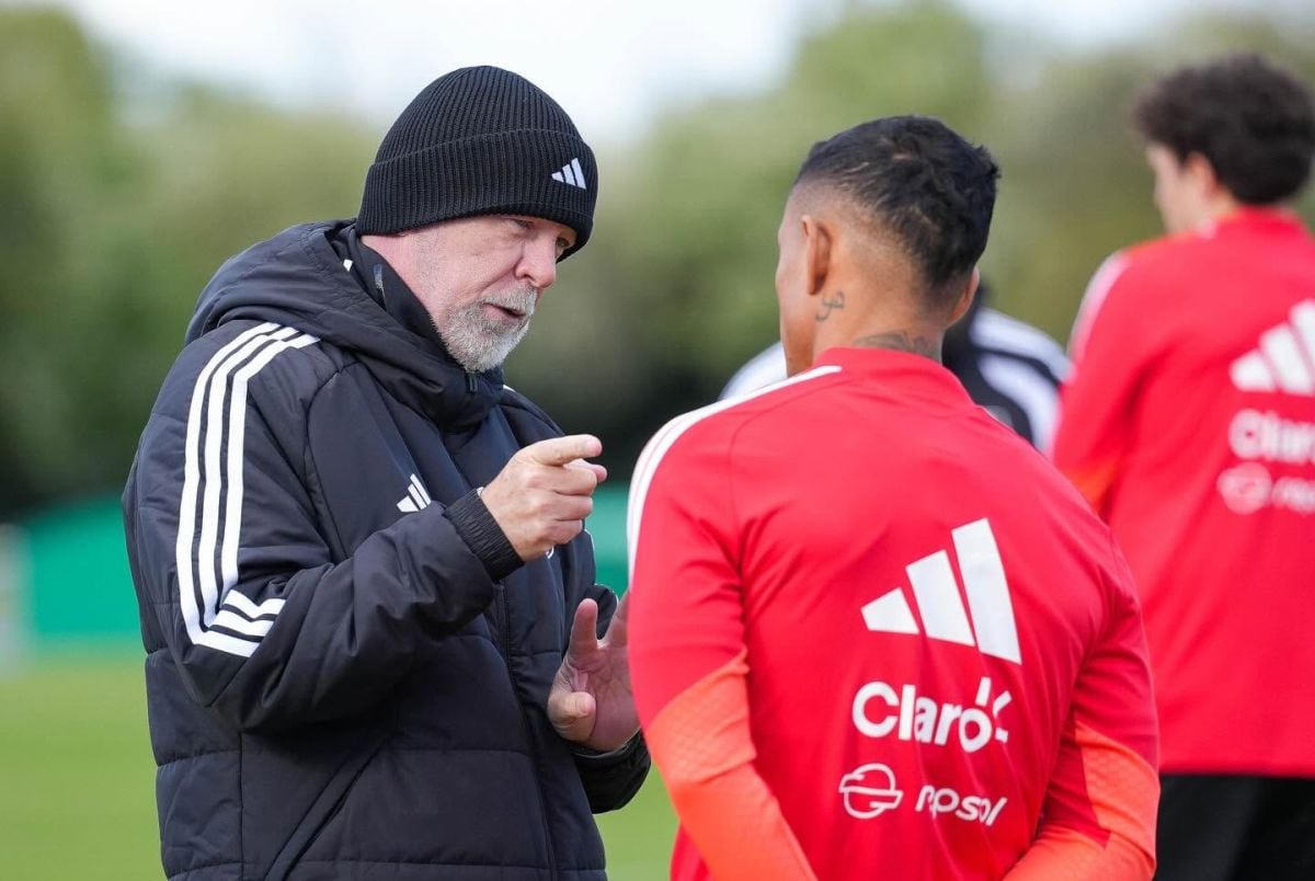 Mano Menezes empezó a trabajar este año con la selección peruana. (Foto: FPF)