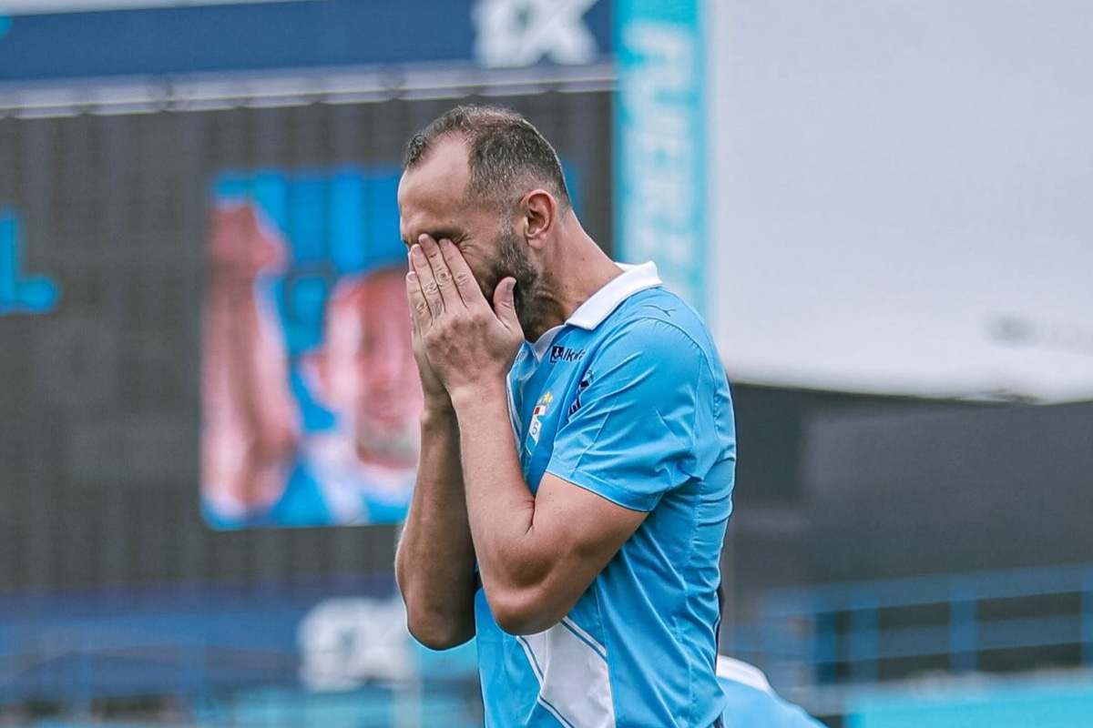 Hernán Barcos lamentó el sensible fallecimiento de su madre. (@clubsportingcristal)