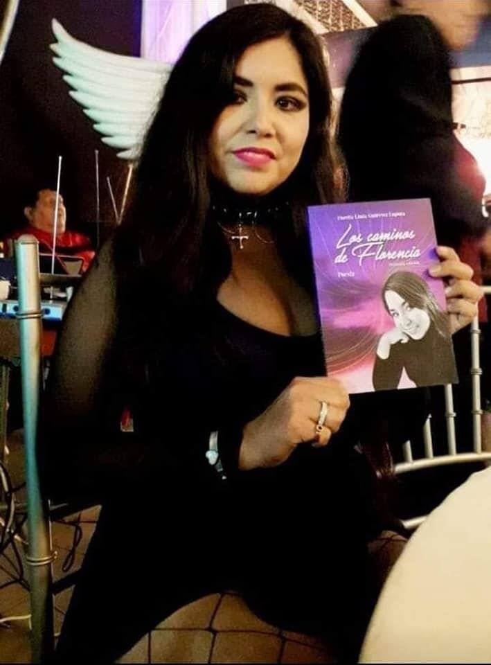 Escribió el libro de poesía 'Los caminos de Florencia'. Foto: Facebook.