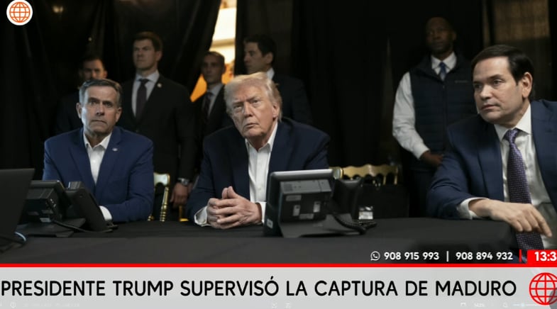 Donald Trump supervisando la intervención militar y captura de Nicolás Maduro en Caracas.