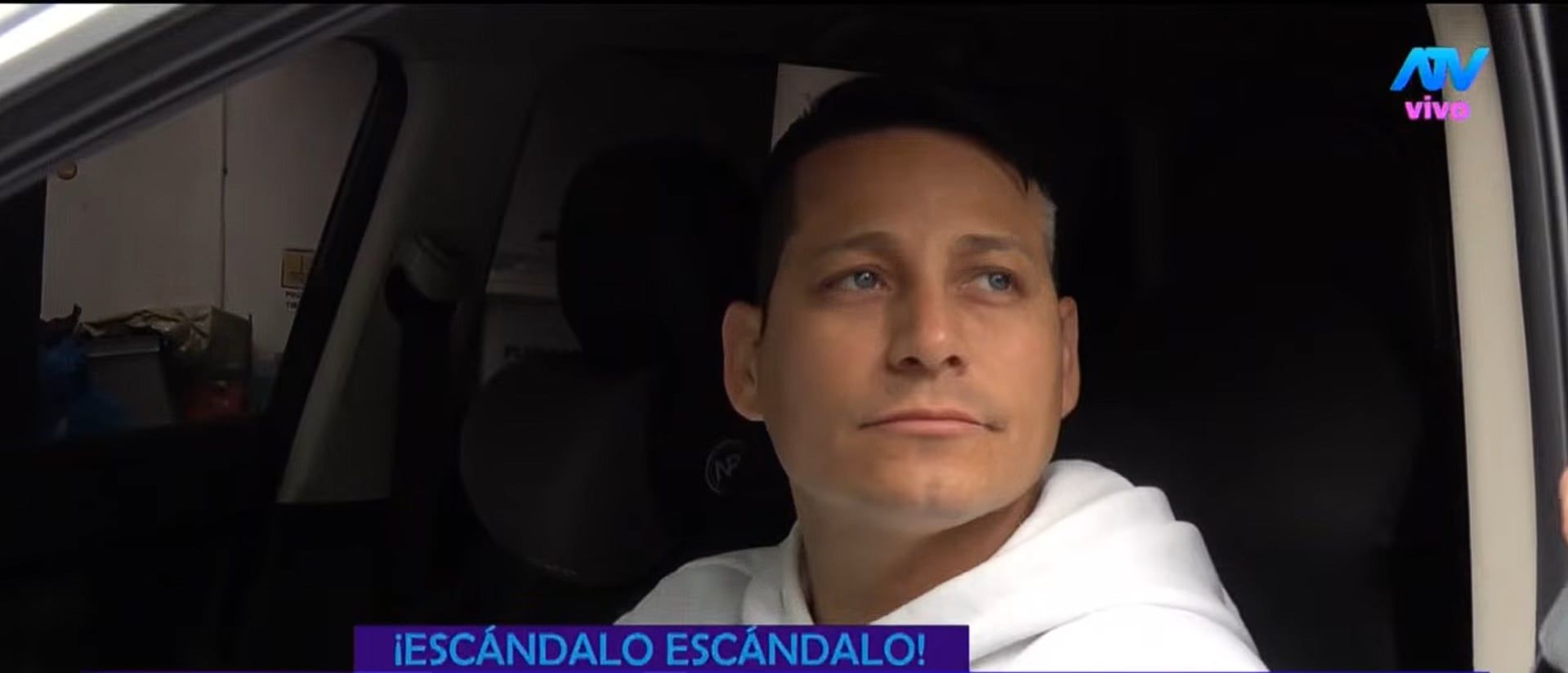 Cantante fue ampayado en un hotel sin su esposa. (Fuente: ATV)