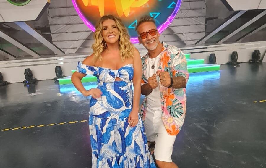 "Vamos a recordar día tras día diferentes juegos que hemos pasamos y los momentos muy bonitos”, señaló el conductor", señaló Roger del Águila. (Foto: Pro TV)