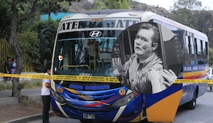 ¡Balean a chofer de Nuevo Horizonte en Ate! Sicario se hizo pasar por pasajero y conductor quedó en UCI