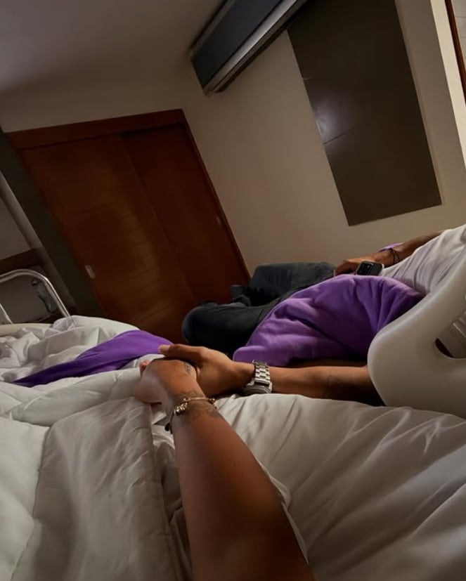 Shirley Arica se encuentra acompañada en la clínica donde permanece internada.