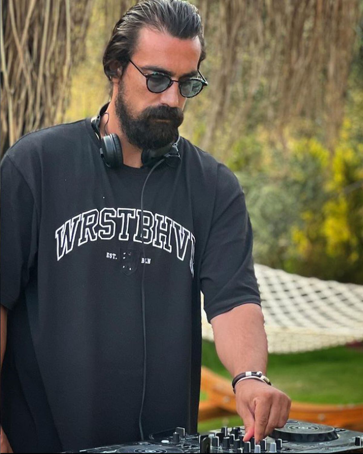 İbrahim Çelikkol aparece con un nuevo look (Foto: İbrahim Çelikkol/Instagram)