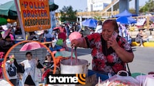 Último concierto de BTS en Lima: comerciantes hicieron su agosto con la venta de comida, sombrillas y hasta trajes coreanos