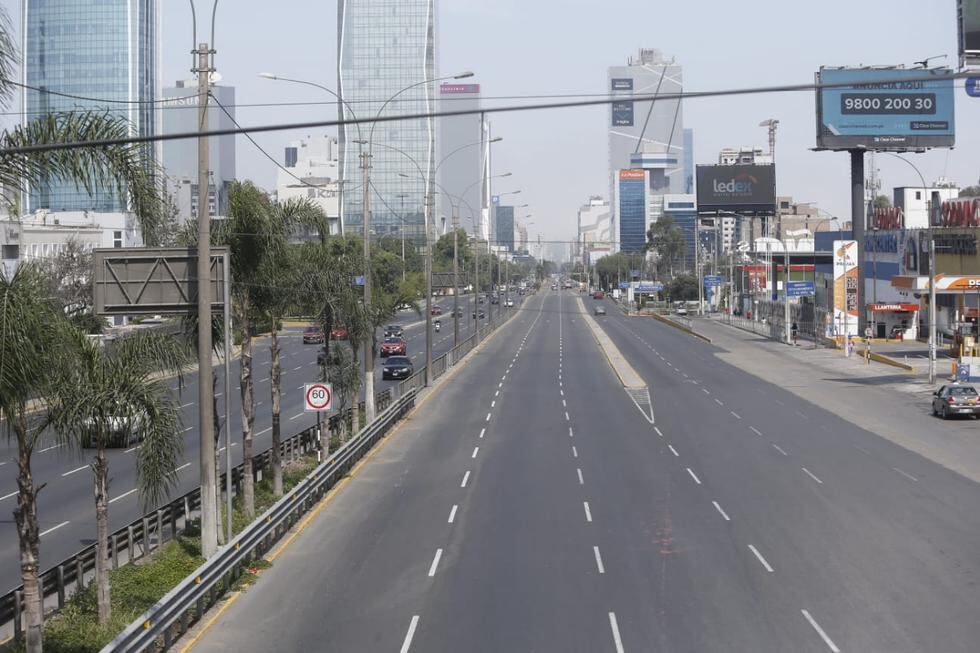 Entre las medidas para las provincias en riesgo extremo es la inmovilización social. (Foto: El Comercio)