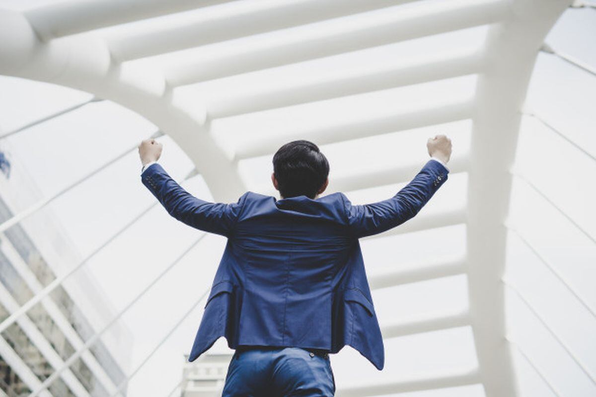 Nunca debemos conformarnos con lo que obtengamos, el crecimiento profesional es una lucha constante. (Foto: Freepik)