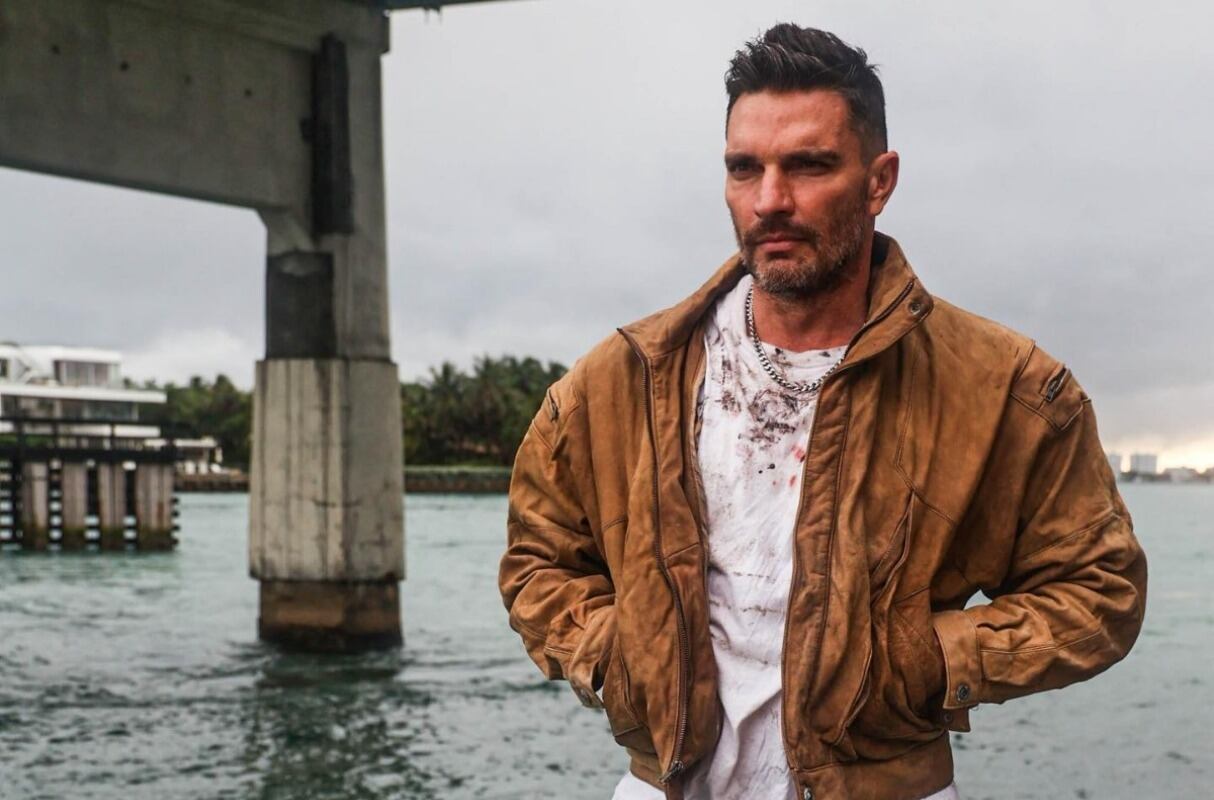 Julián Gil tuvo un hijo con la actriz Marjorie de Sousa (Foto: Julián Gil / Instagram)