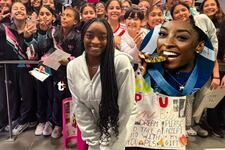 ¡Simone Biles ya está en Lima! La reina de la gimnasia inicia la cuenta regresiva hacia los Panamericanos 2027