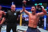 Peruano Piero Guaylupo le propinó una paliza al inglés Callum Connor y ganó su contrato con UFC | VIDEO