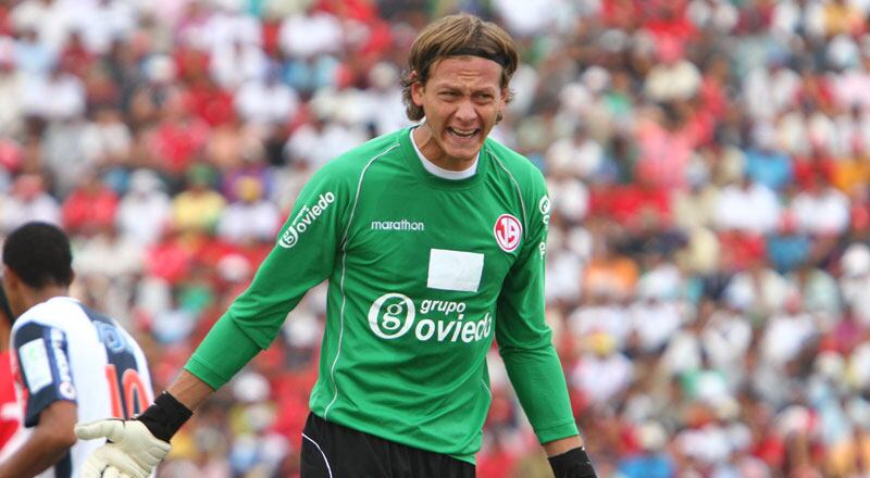 Penny dice que ahora clubes ven distinto al Aurich por estar en la punta