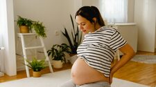¿Cómo prevenir las estrías en el embarazo?