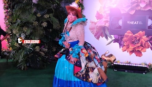 Chola Chabuca IMPACTA con traje inspirado en la escuela cusqueña en los Premios Heat: “Es un trabajo artesanal”