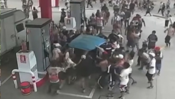 Varios heridos tras ataque de barristas.mp4