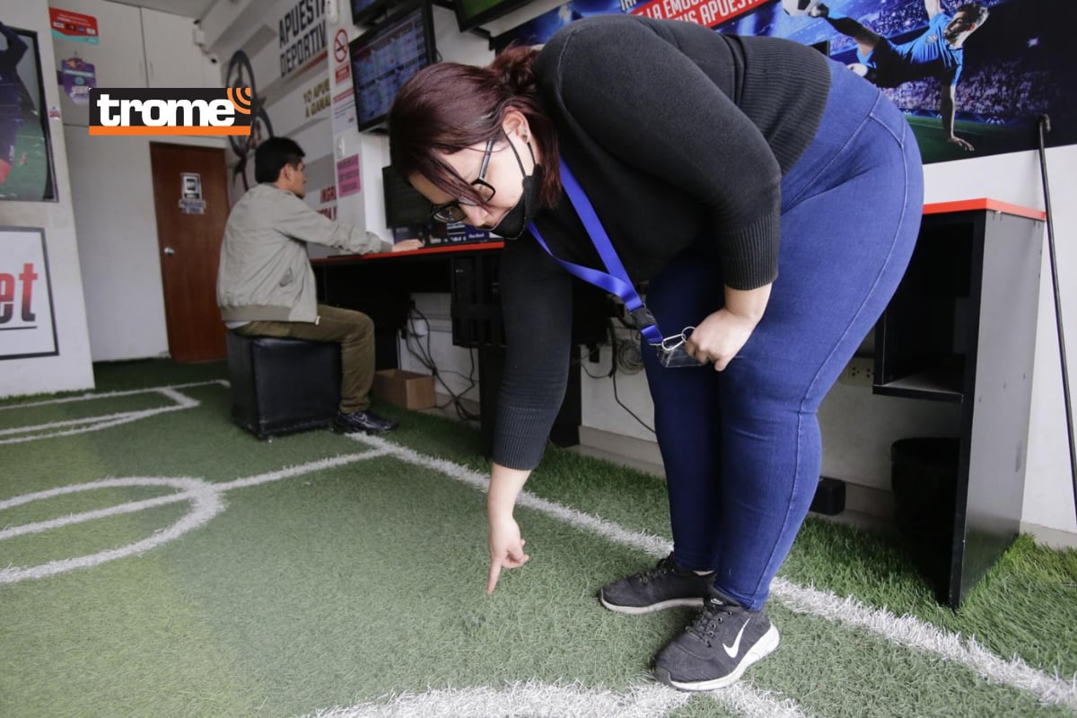 Feroces delincuentes asaltan a clientes e hijitos mientras veían el mundial Qatar 2022. (fotos: Jessica Vicente/GEC)