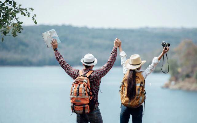 “Viajar solos, sin supervisión y no ser lo suficientemente maduros en la toma de decisiones, podría generar situaciones que, en su momento no se puedan manejar”, agrega Yancul Ortiz.
