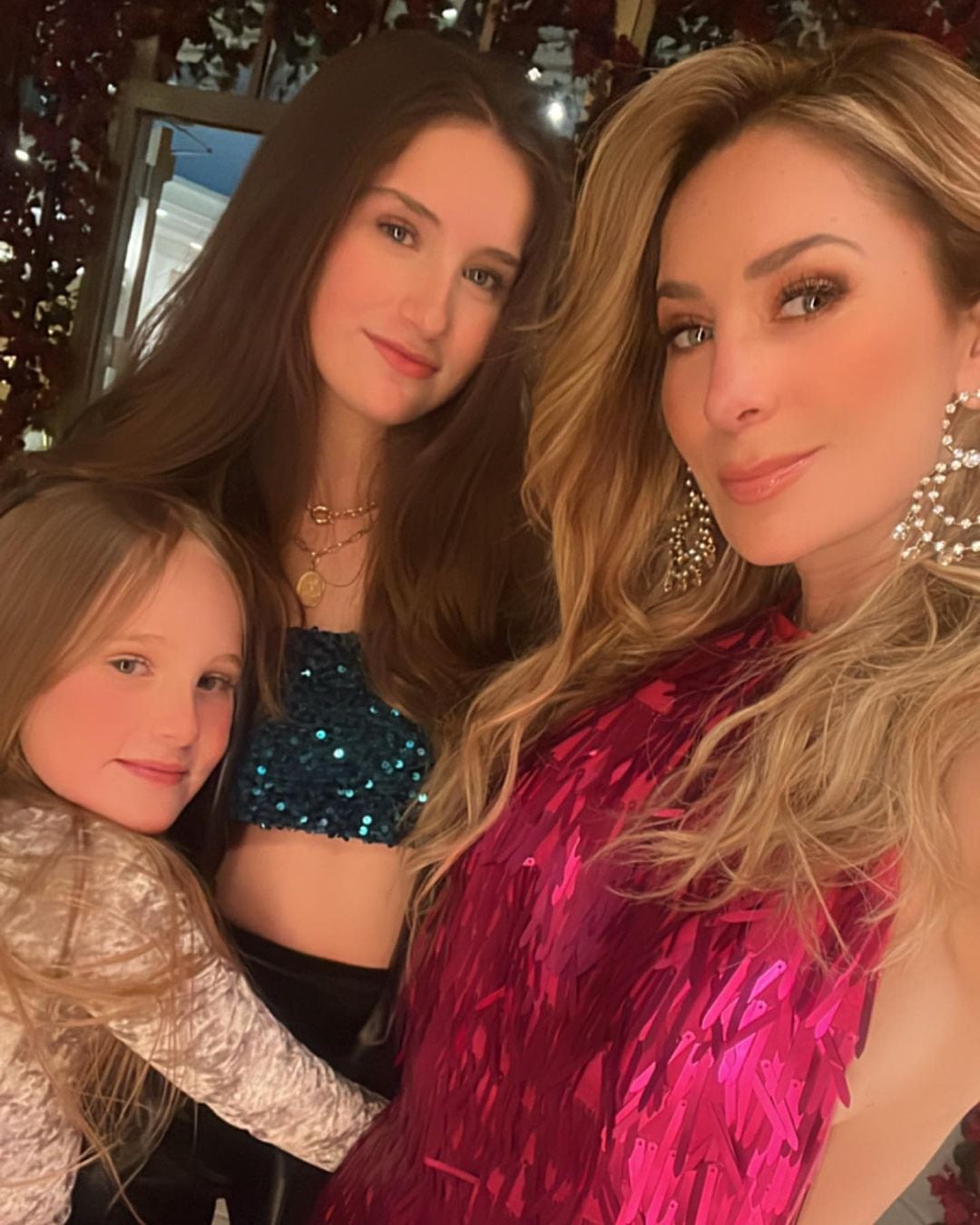 Geraldine Bazán junto a sus hijas Elisa Marie y Alexa Miranda (Foto: Geraldine Bazán / Instagram)