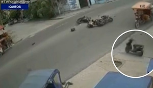 Iquitos: moto “fantasma” sin chofer choca a dos personas