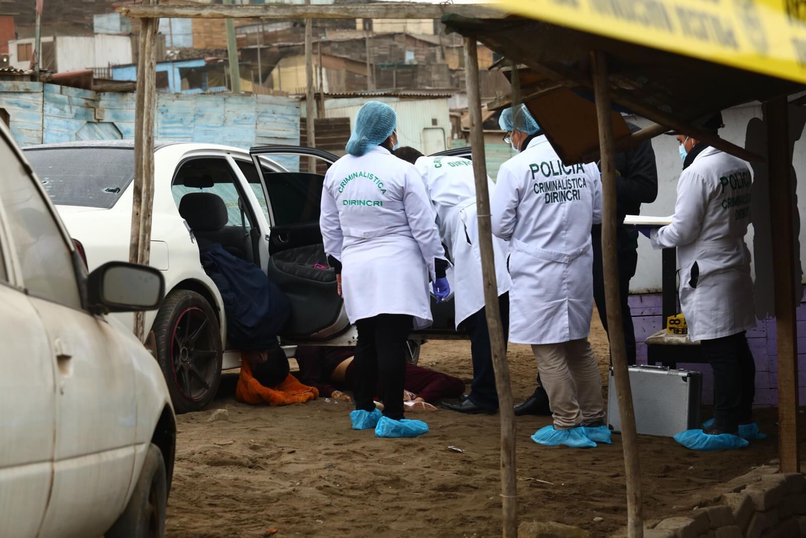 En el lugar murieron cuatro personas: dos mujeres adultas, una niña y un varón. | Foto: Gonzalo Córdova