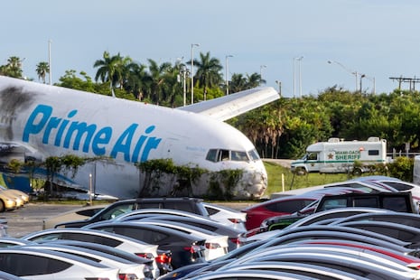 Estados Unidos: Cinco personas pierden la vida en accidente de avión en el aeropuerto de Miami | VIDEO