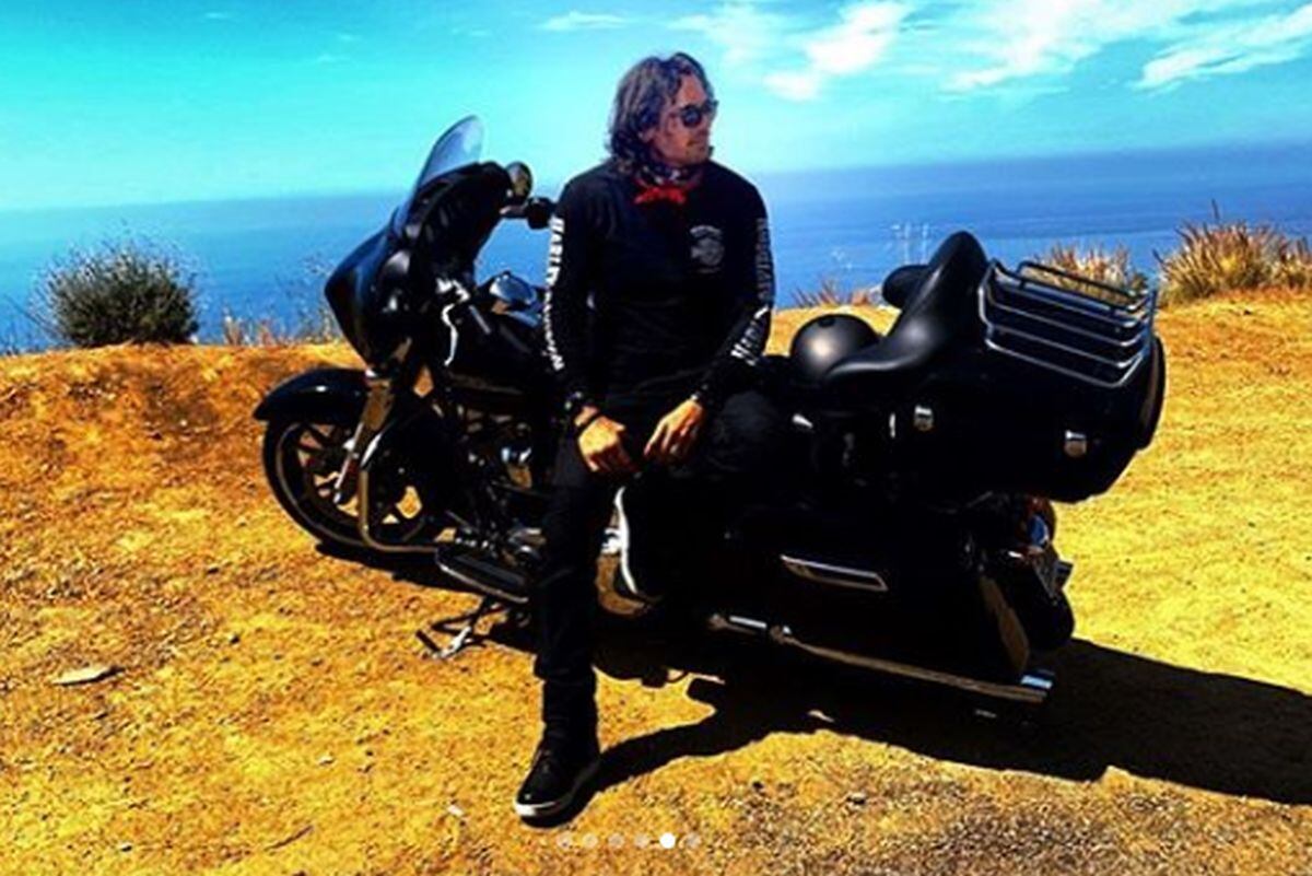 Mario Cimarro junto a su compañera de aventuras (Foto: Instagram de Mario Cimarro)