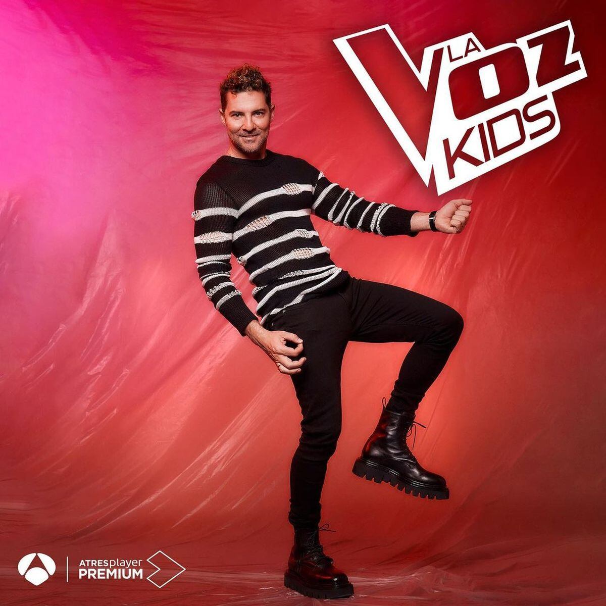 "Él es: Talento y armonía, Pasión y magia, Arte y emoción", así describieron a David Bisbal en La Voz Kids 2023 (Foto: Antena 3)