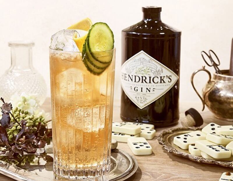“Un buen Gin Tonic destaca por la frescura de sus notas como la incomparable ginebra infusionada con pétalos de rosa y pepinos”, señala José Luis Valencia. (Foto: Hendrick’s)