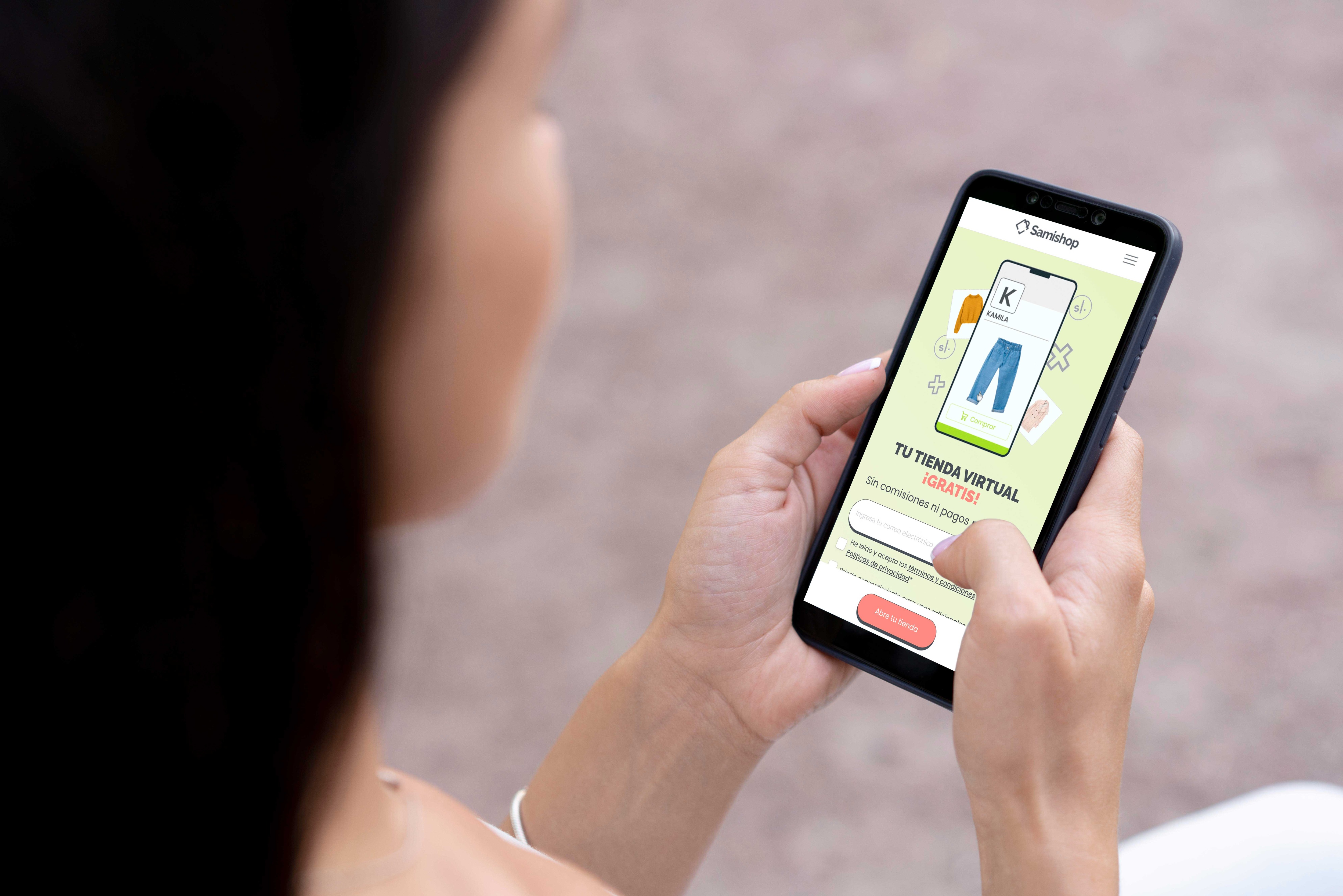 Enviar tus productos cuando estás emprendiendo puede ser un dolor de cabeza, y a veces, puede ser el factor decisivo para que una compra sea realizada. Foto: Freepik.