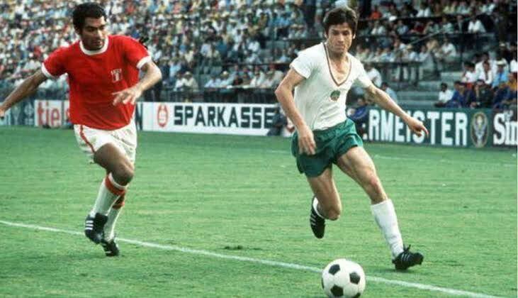 Orlando ‘Chito’ de la Torre ante Alemania en México 70 (Foto: FPF)