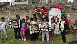 ‘Comuneras cremas’ de España apoyan a niños peruanos