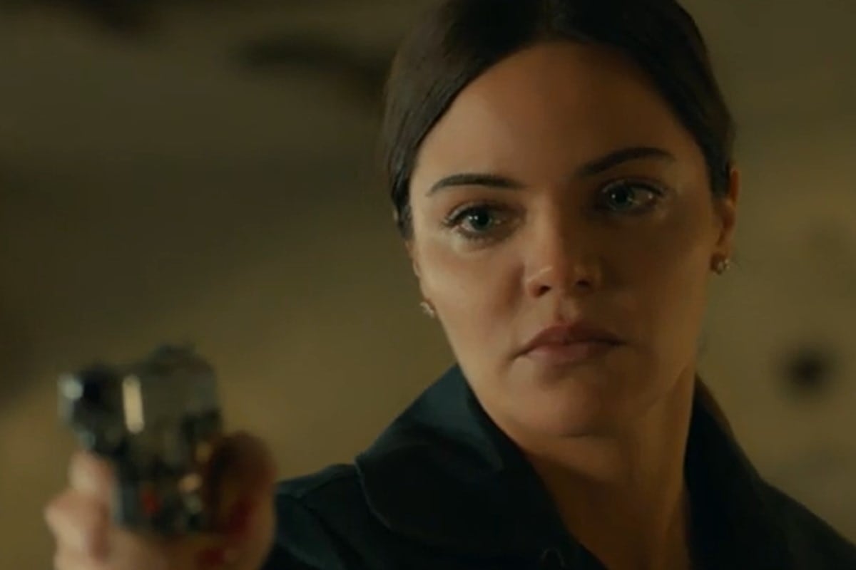 Züleyha disparó a Hakan en "Tierra amarga". (Foto: Tims & B Productions)