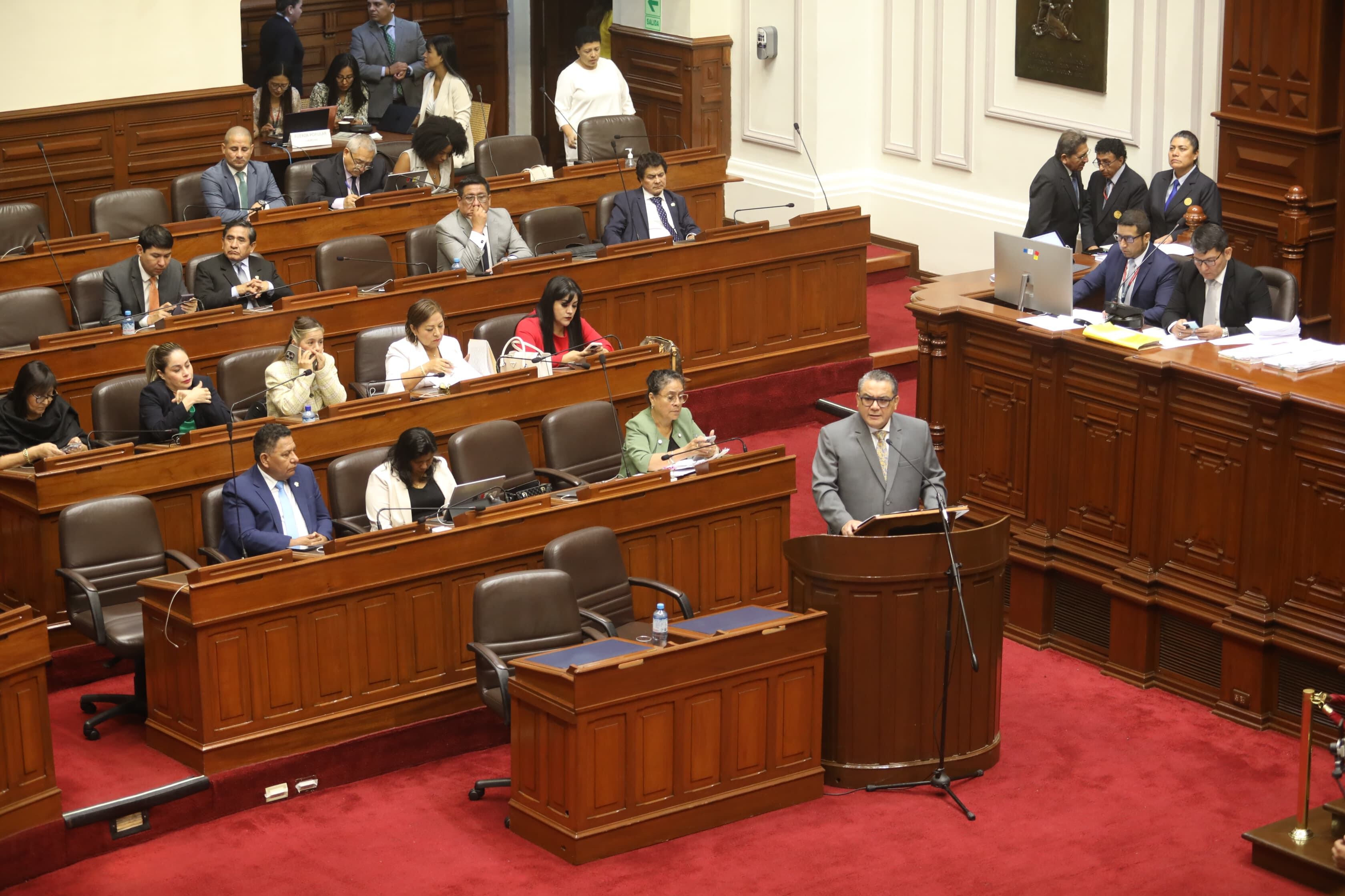 Juan José Santiváñez atribuye el auge del crimen a la migración y pide reformas en el sistema penal