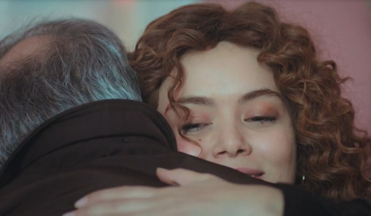 La despedida, muy emotiva, entre Enver y Sirin. (Foto: Fox Turquía)