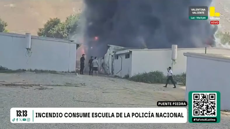 Incendio consumió instalaciones de la Escuela de la Policía Nacional del Perú en Puente Piedra.