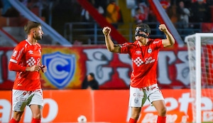 ¡El ‘Papá’ manda en Cusco! Matías Succar puso el 1-0 de Cienciano ante Universitario por el Torneo Clausura