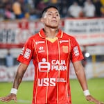 Raúl Ruidíaz le anota a Universitario, en su regreso al Monumental con el Atlético Grau