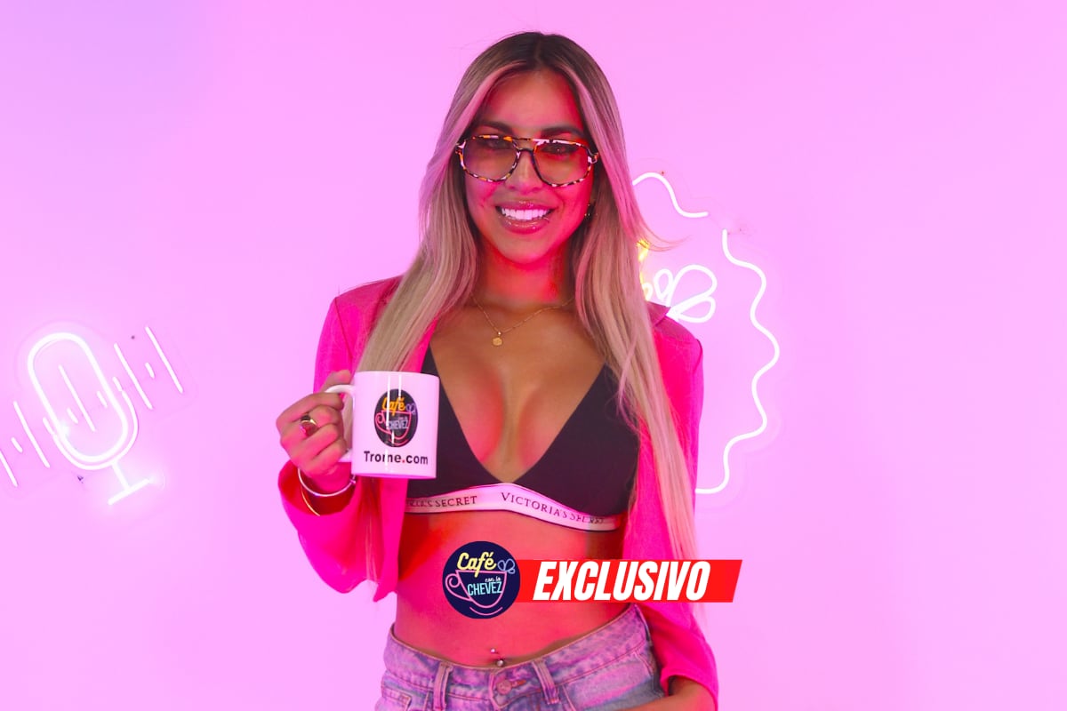 Gabriela Herrera en el Café con la Chevez