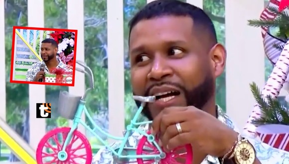 Edson Dávila recibe bicicleta por Navidad